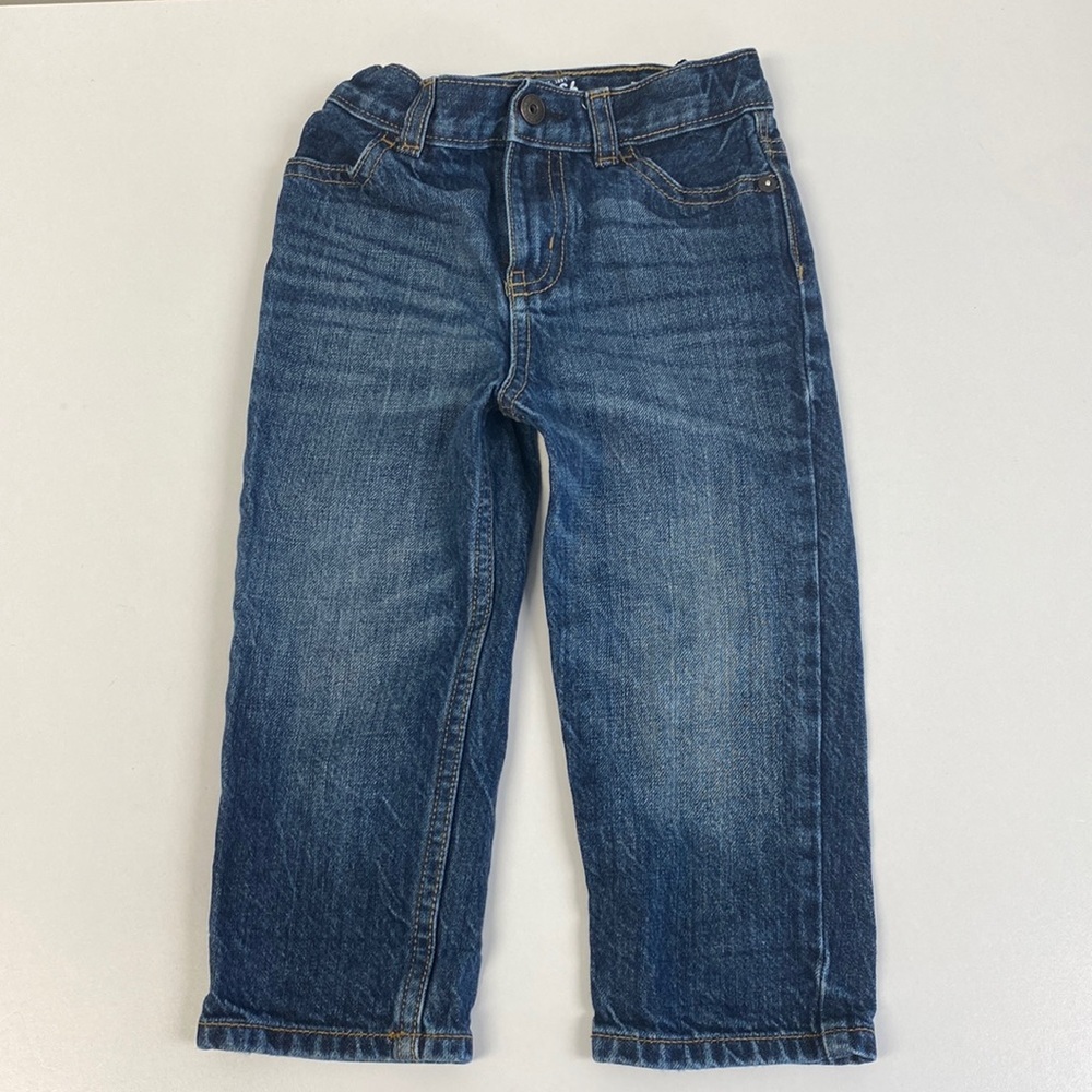 Oshkosh B’Gosh Straight Leg Medium Wash Toddler Jeans Size 24M